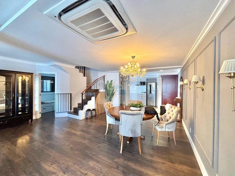Apartamento Duplex Finamente Decorado – 3 Suítes: 3ª foto da galeria de imagens do imóvel