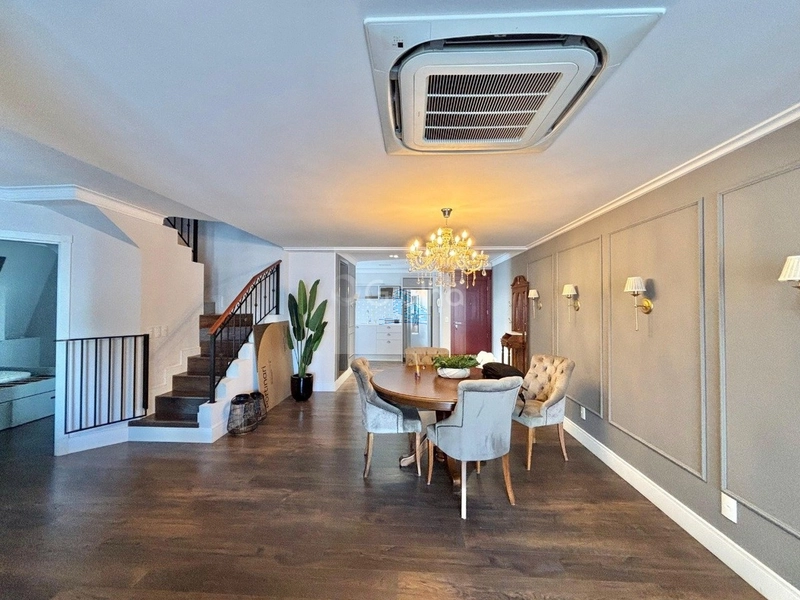 Apartamento Duplex Finamente Decorado – 3 Suítes: 4ª foto da galeria de imagens do imóvel
