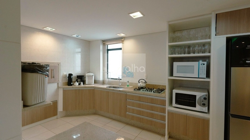 Amplo e elegante apartamento com 3 suítes, 2 vagas de garagem: 20ª foto da galeria de imagens do imóvel