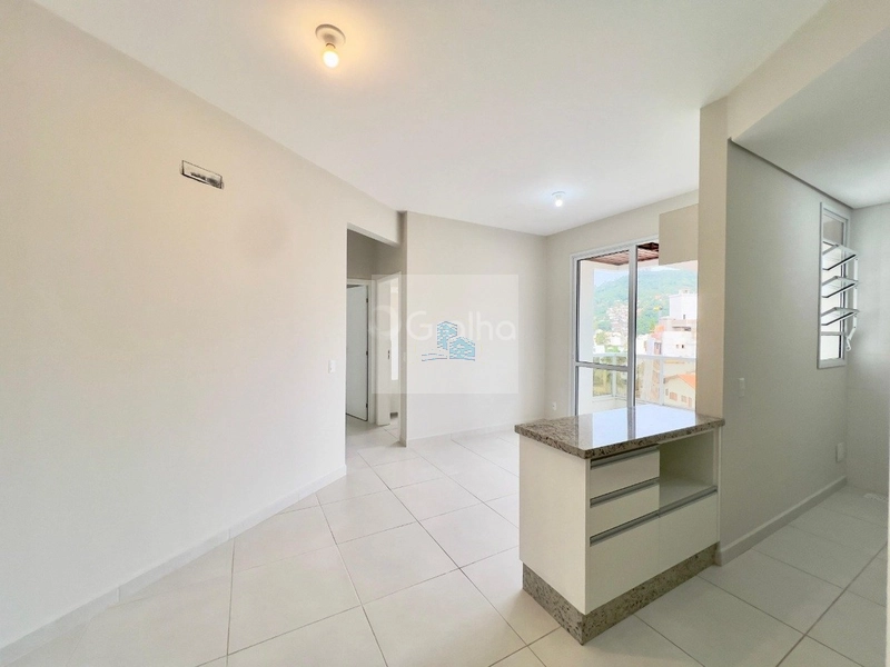 Apartamento com 2 quartos próximo à UFSC: 4ª foto da galeria de imagens do imóvel