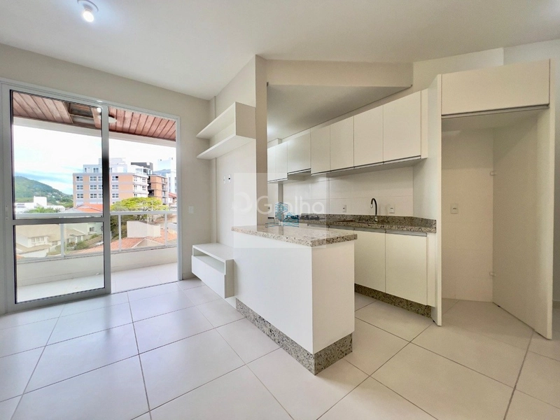 Apartamento com 2 quartos próximo à UFSC: 2ª foto da galeria de imagens do imóvel