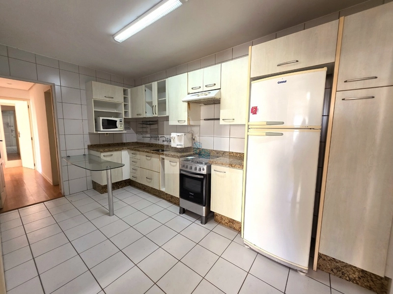 Apartamento de 74m² com 2 quartos no Centro: 3ª foto da galeria de imagens do imóvel