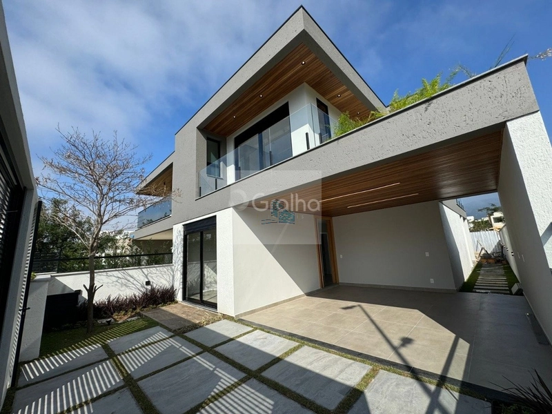 Casa residencial com 3 suítes e 237m² privativos na Lagoa da Conceição: 29ª foto da galeria de imagens do imóvel