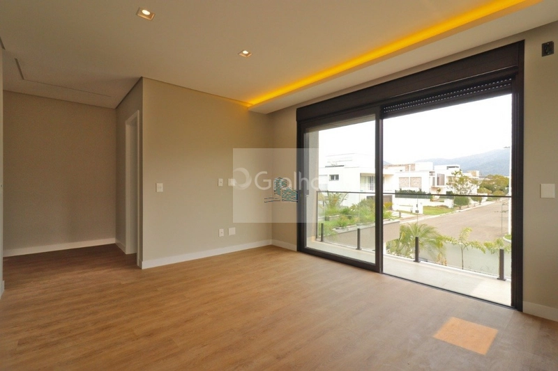 Casa residencial com 3 suítes e 237m² privativos na Lagoa da Conceição: 17ª foto da galeria de imagens do imóvel