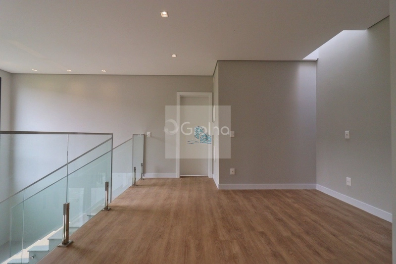 Casa residencial com 3 suítes e 237m² privativos na Lagoa da Conceição: 11ª foto da galeria de imagens do imóvel