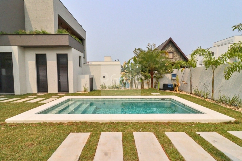 Casa residencial com 3 suítes e 237m² privativos na Lagoa da Conceição: 27ª foto da galeria de imagens do imóvel