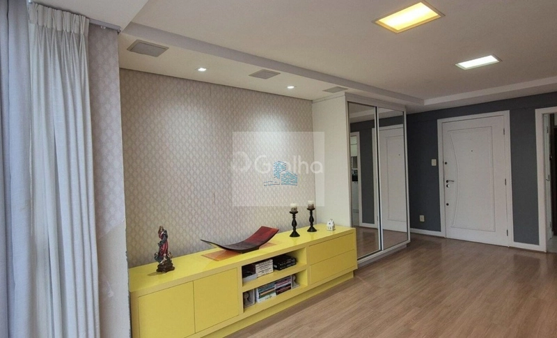 Apartamento de 110m² com 3 quartos sendo 1 suíte no Centro: 2ª foto da galeria de imagens do imóvel