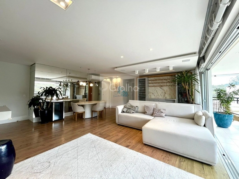 Apartamento de 170m² com 4 quartos sendo 2 suítes no Itacorubi: 3ª foto da galeria de imagens do imóvel