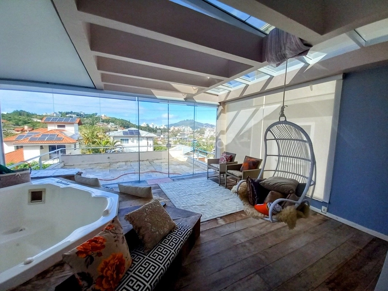 Casa de 596m² com 4 suítes no João Paulo: 4ª foto da galeria de imagens do imóvel