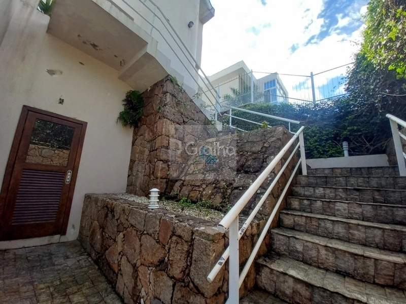 Casa de 596m² com 4 suítes no João Paulo: 12ª foto da galeria de imagens do imóvel