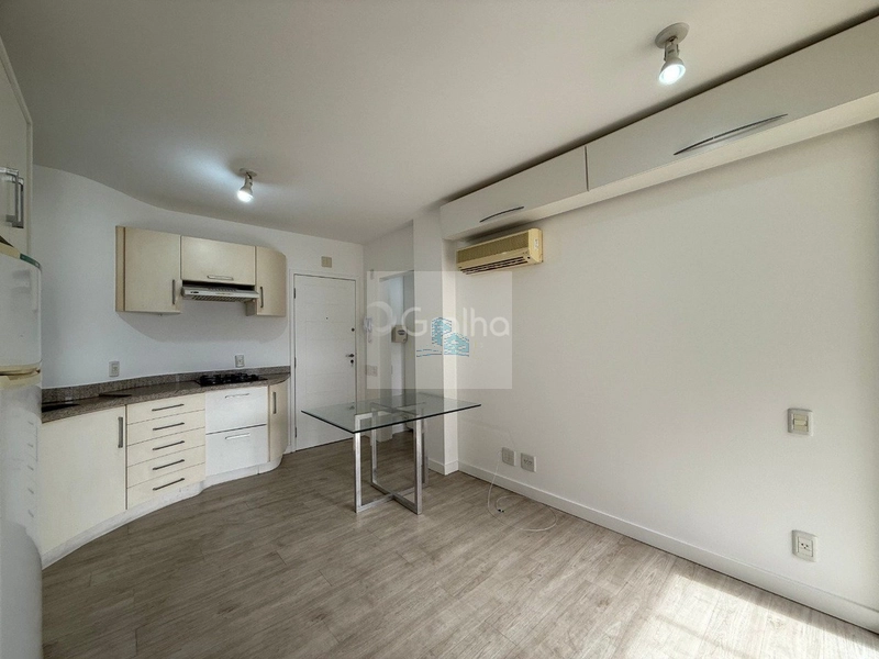 Apartamento de 42m² com 1 quarto no Centro: 2ª foto da galeria de imagens do imóvel