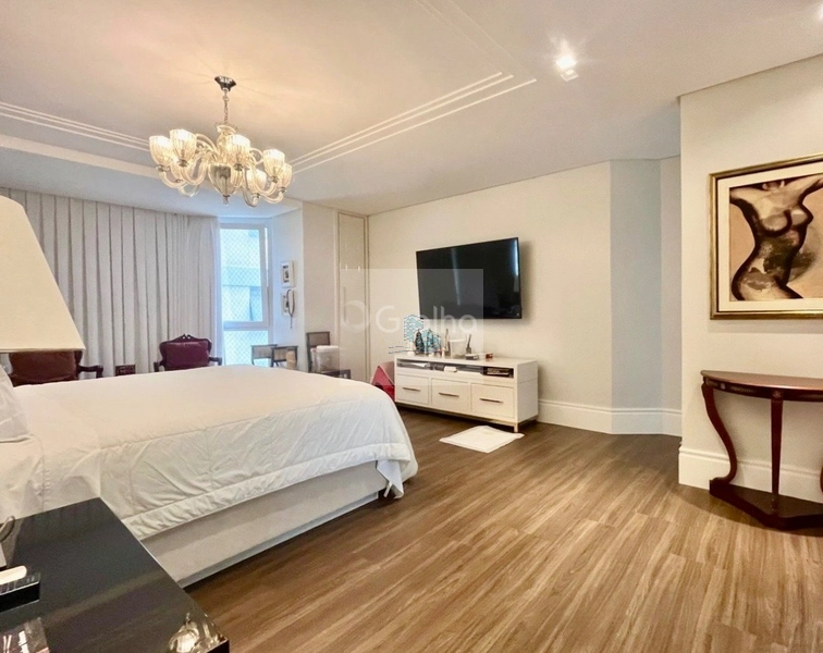 Apartamento de 415m² com 3 suítes no Centro: 14ª foto da galeria de imagens do imóvel