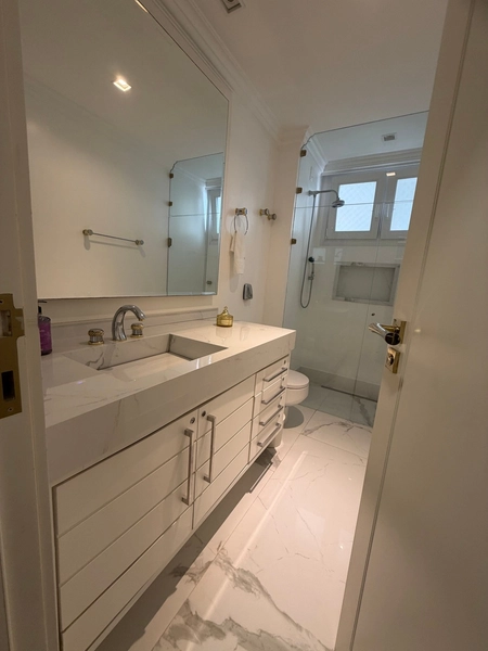 Apartamento de 379m² com vista panorâmica para o mar: 29ª foto da galeria de imagens do imóvel