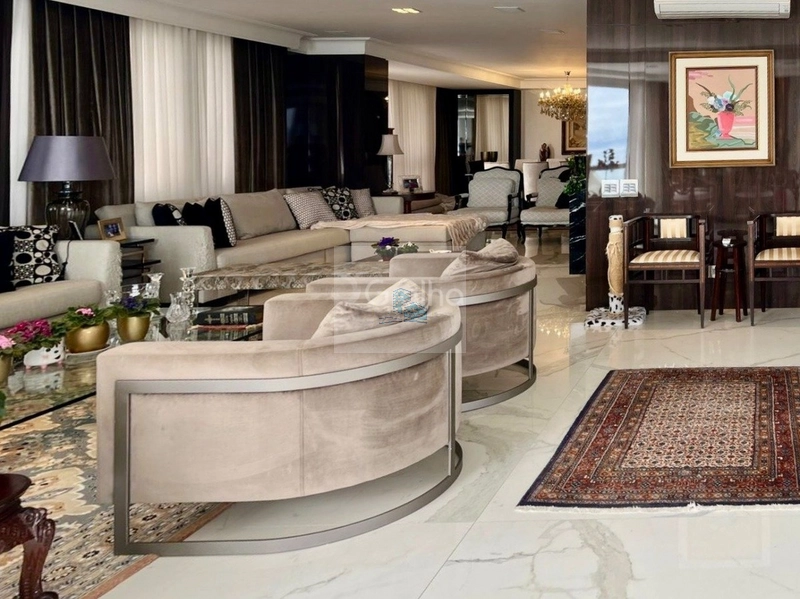 Apartamento de 415m² com 3 suítes no Centro: 2ª foto da galeria de imagens do imóvel