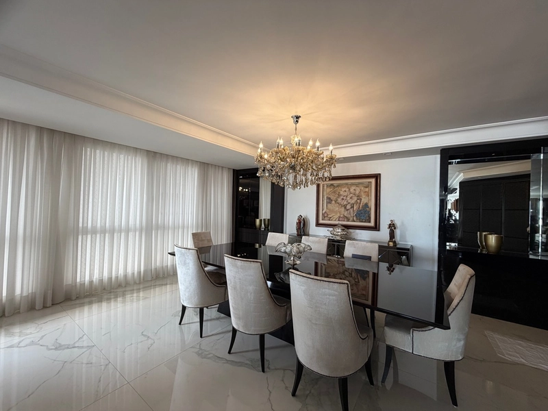 Apartamento de 379m² com vista panorâmica para o mar: 12ª foto da galeria de imagens do imóvel