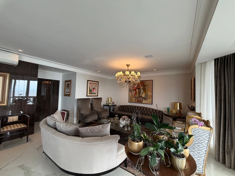 Apartamento de 379m² com vista panorâmica para o mar: 4ª foto da galeria de imagens do imóvel