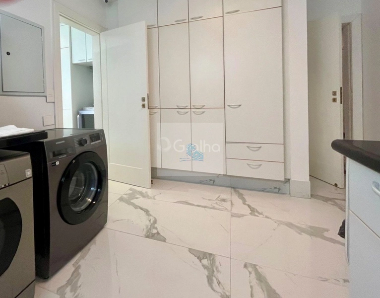 Apartamento de 415m² com 3 suítes no Centro: 10ª foto da galeria de imagens do imóvel