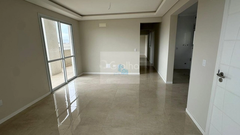 Cobertura de 191m² com 3 quartos nos Ingleses: 3ª foto da galeria de imagens do imóvel