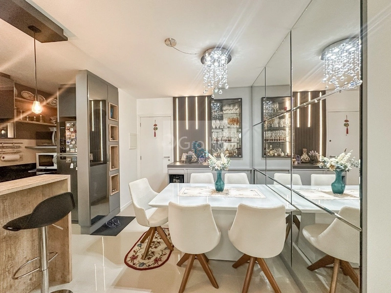 Apartamento 2 dormitórios, sendo 1 suíte com 2 vagas no Itacorubi.: 2ª foto da galeria de imagens do imóvel