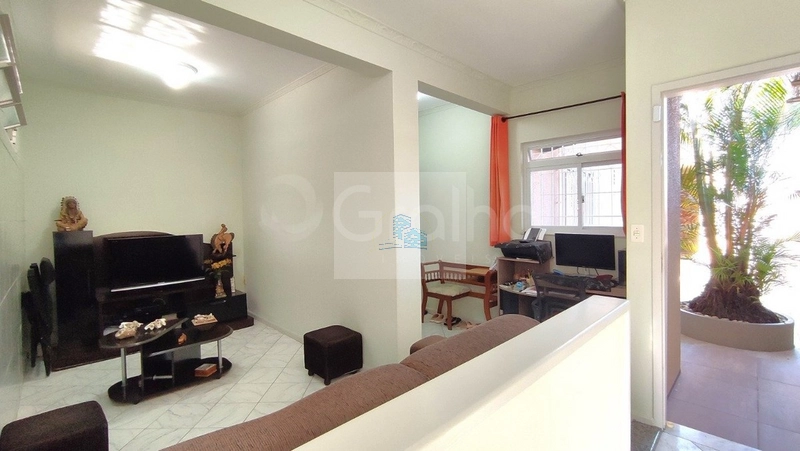 Casa a venda de 3 dormitórios 2 suítes no Balneário do Estreito: 6ª foto da galeria de imagens do imóvel