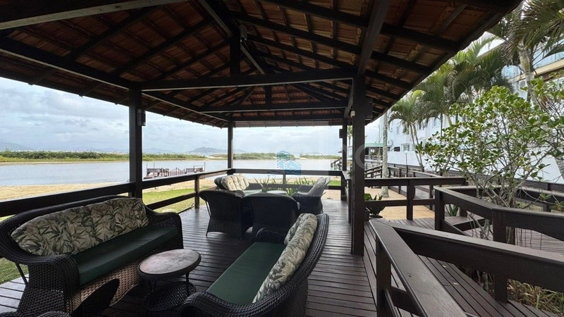 Apartamento de 83m² com 2 quartos em Ponta das Canas: 25ª foto da galeria de imagens do imóvel