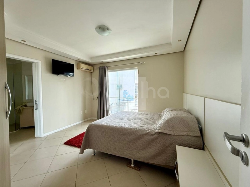 Casa de m² com 4 quartos sendo 1 suíte em Barreiros: 9ª foto da galeria de imagens do imóvel