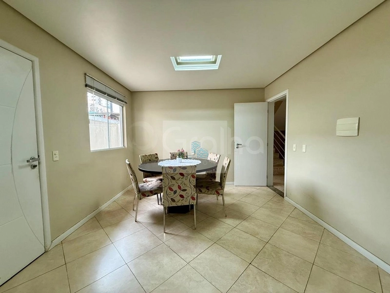 Casa de m² com 4 quartos sendo 1 suíte em Barreiros: 4ª foto da galeria de imagens do imóvel