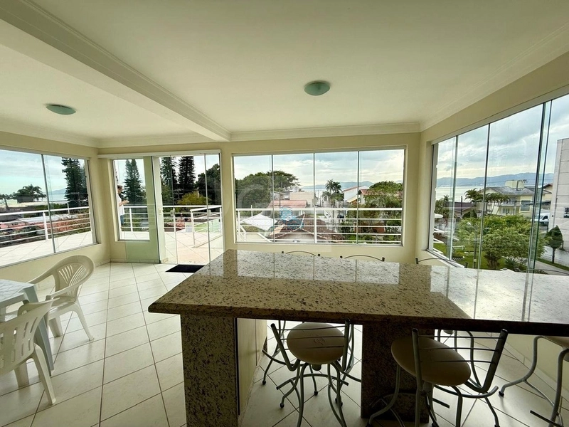 Casa de m² com 4 quartos sendo 1 suíte em Barreiros: 16ª foto da galeria de imagens do imóvel