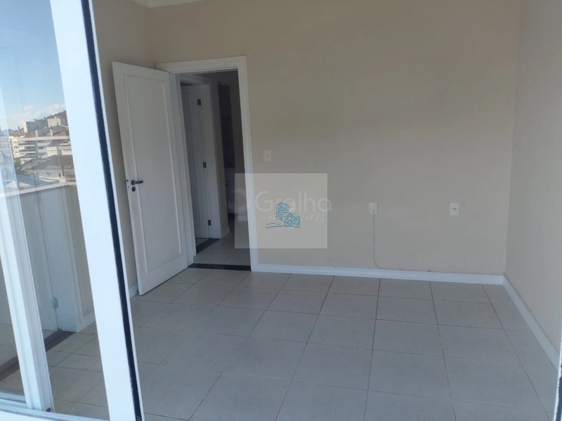 Cobertura com 3 quartos sendo 1 suíte com 126,80m² em Jurerê.: 3ª foto da galeria de imagens do imóvel