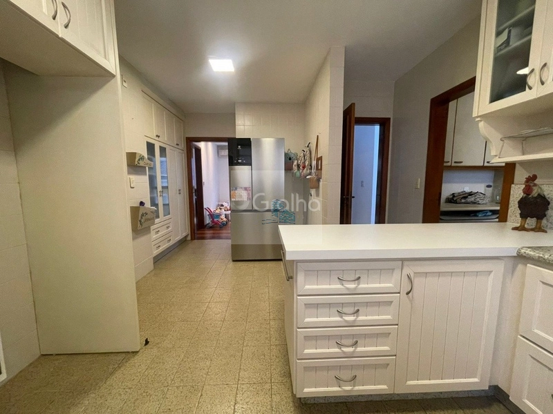 Apartamento de 237m² com 4 quartos sendo 2 suítes no Centro: 15ª foto da galeria de imagens do imóvel