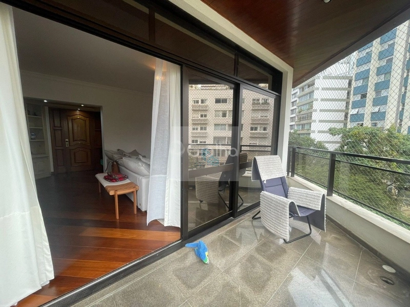 Apartamento de 237m² com 4 quartos sendo 2 suítes no Centro: 17ª foto da galeria de imagens do imóvel