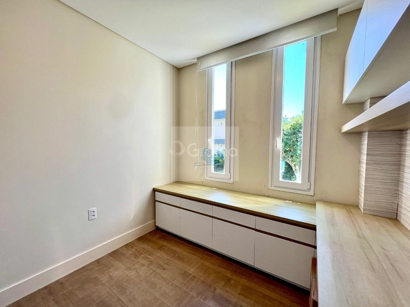 Casa de 185m² com 2 suítes em Cacupé: 5ª foto da galeria de imagens do imóvel