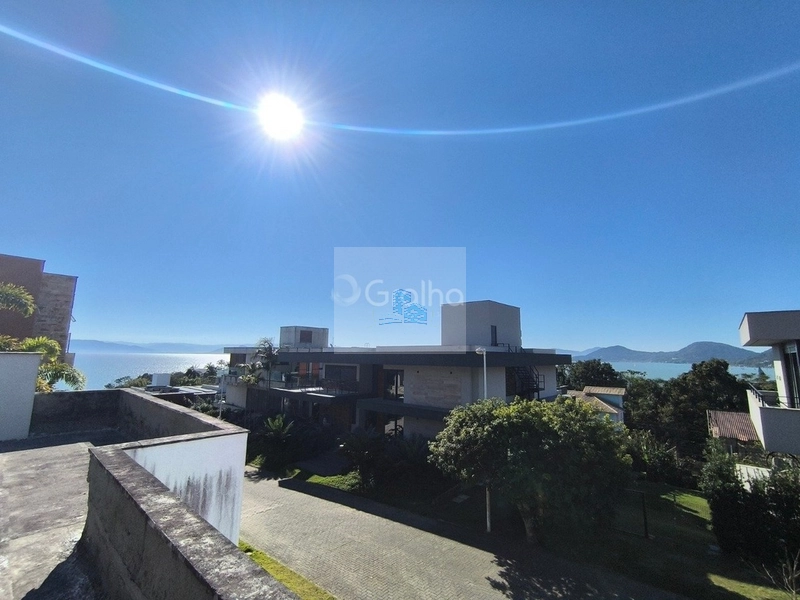 Casa de 185m² com 2 suítes em Cacupé: 30ª foto da galeria de imagens do imóvel