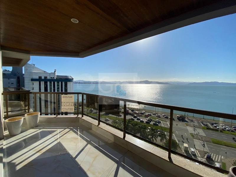 Apartamento de 171m² com 4 quartos sendo 3 suítes: 8ª foto da galeria de imagens do imóvel