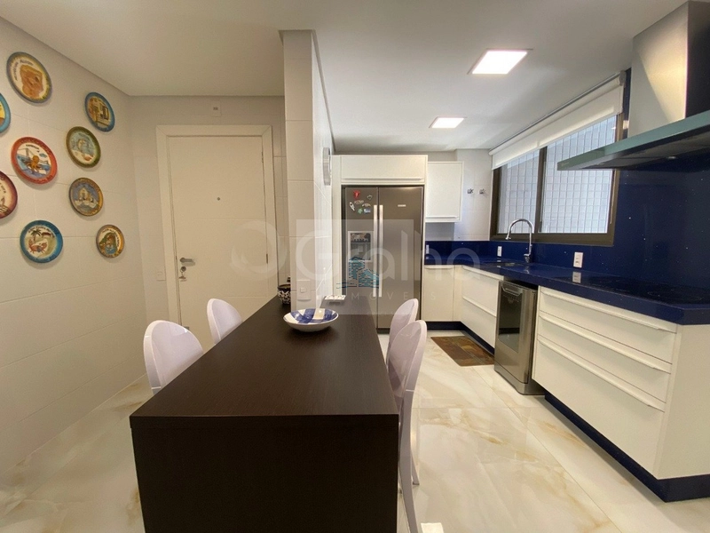 Apartamento de 171m² com 4 quartos sendo 3 suítes: 11ª foto da galeria de imagens do imóvel