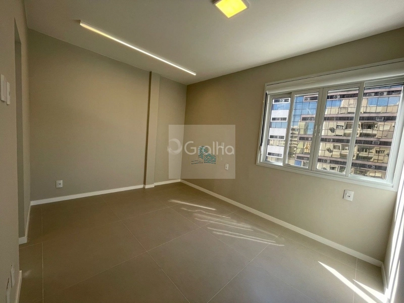 Apartamento reformado próximo à Beira-Mar Norte: 20ª foto da galeria de imagens do imóvel