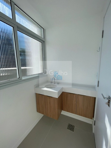 Apartamento reformado próximo à Beira-Mar Norte: 26ª foto da galeria de imagens do imóvel