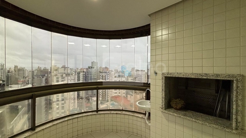 Apartamento 3 dormitórios 2 vagas à venda em Florianópolis, Centro: 2ª foto da galeria de imagens do imóvel