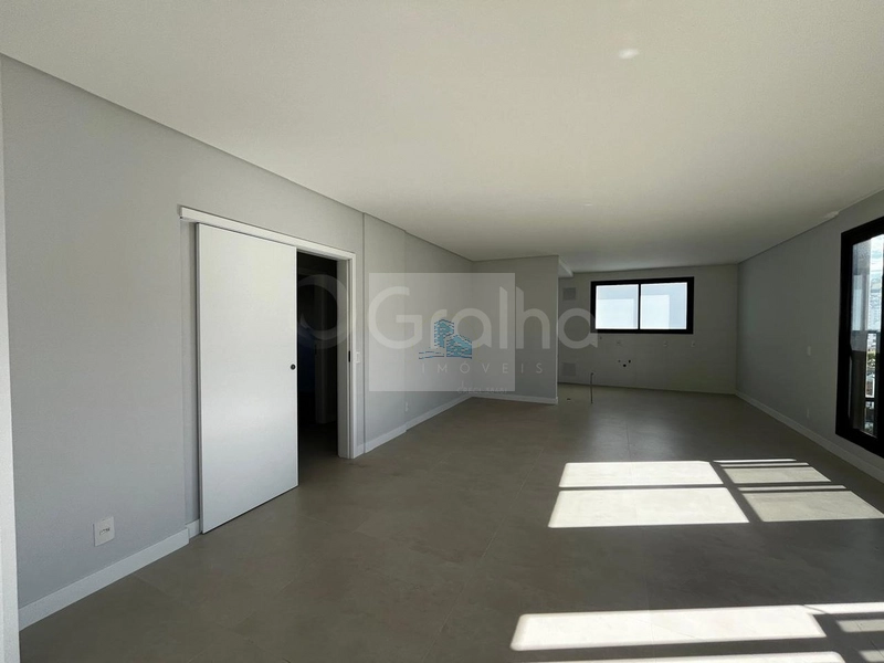 Apartamento de 113m² com 3 quartos sendo 1 suíte no Centro: 4ª foto da galeria de imagens do imóvel