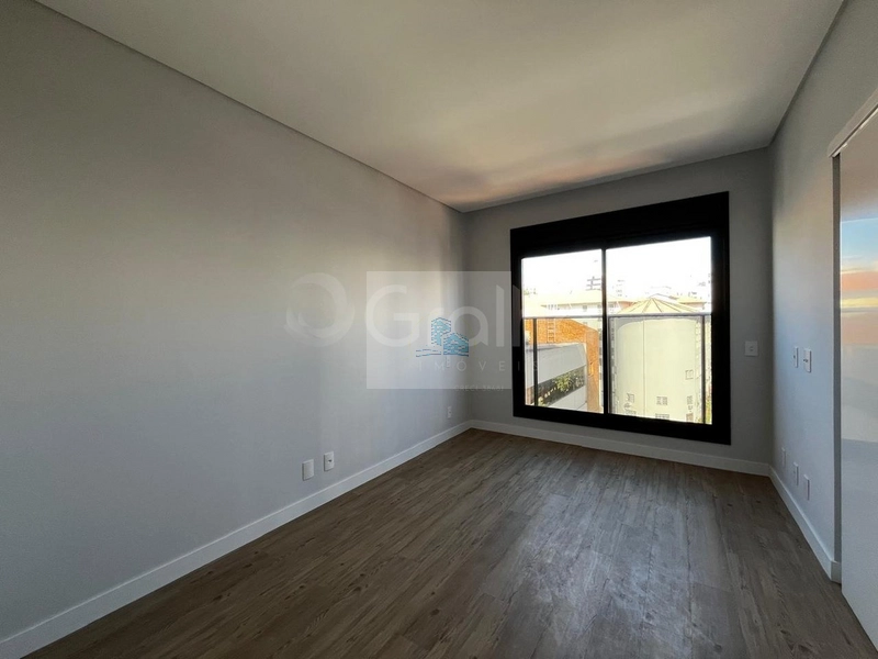 Apartamento de 113m² com 3 quartos sendo 1 suíte no Centro: 10ª foto da galeria de imagens do imóvel