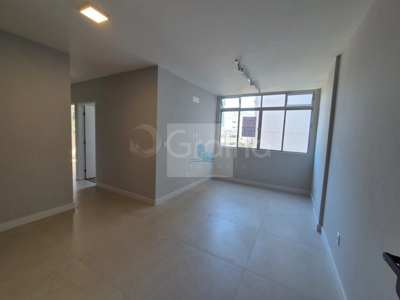 Apartamento com 3 dormitórios, sendo 1 suíte, 1 vaga livre coberta: 1ª foto da galeria de imagens do imóvel