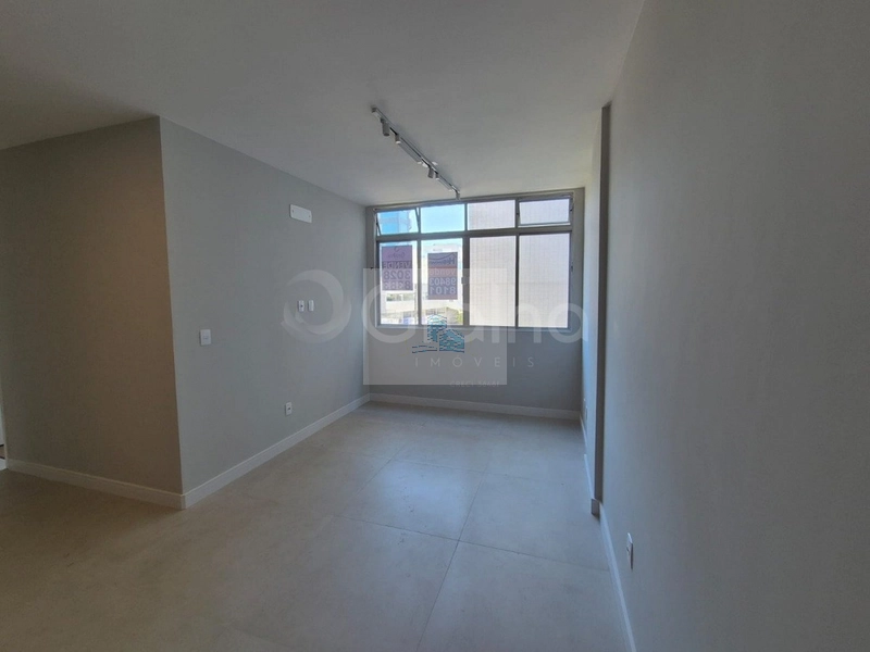 Apartamento com 3 dormitórios, sendo 1 suíte, 1 vaga livre coberta: 2ª foto da galeria de imagens do imóvel