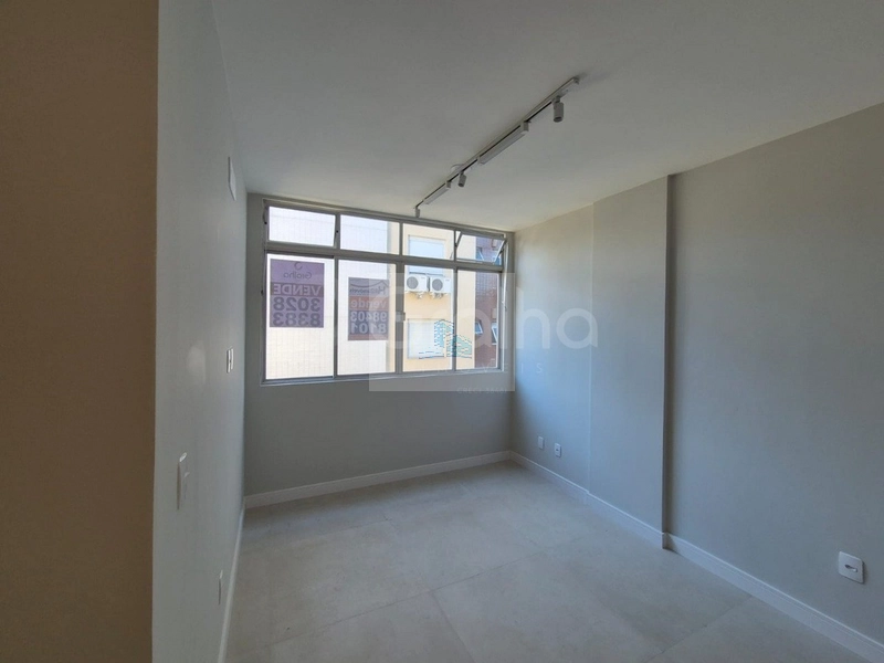 Apartamento com 3 dormitórios, sendo 1 suíte, 1 vaga livre coberta: 3ª foto da galeria de imagens do imóvel
