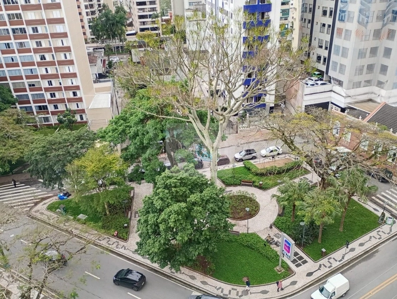 Cobertura Duplex com 4 Dormitórios e Terraço com Piscina – Centro, Flo: 5ª foto da galeria de imagens do imóvel