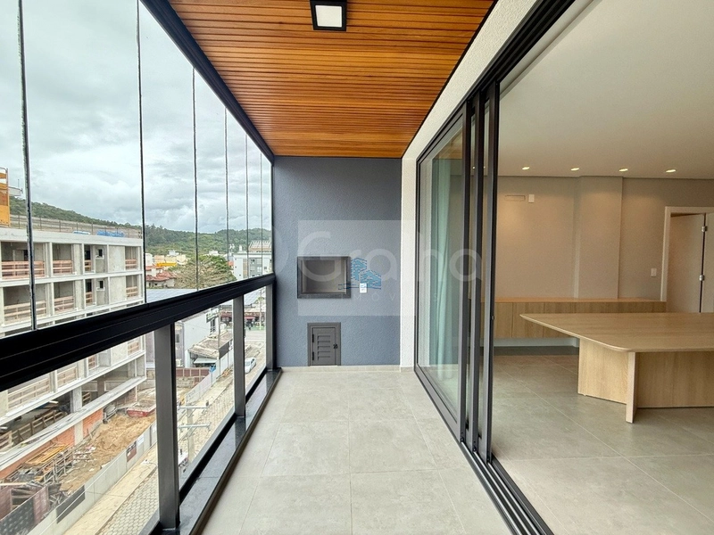 Apartamento Moderno a 100 Metros do Mar – Jurerê, Florianópolis: 8ª foto da galeria de imagens do imóvel