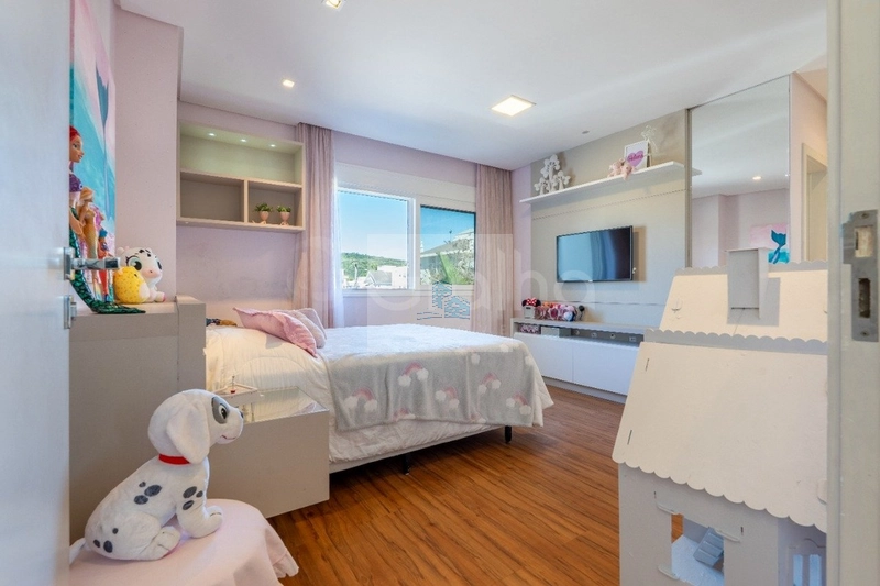 Casa a venda próximo a Bech village – Jurerê, Florianópolis: 12ª foto da galeria de imagens do imóvel