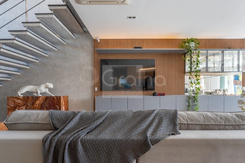 Casa a venda próximo a Bech village – Jurerê, Florianópolis: 2ª foto da galeria de imagens do imóvel