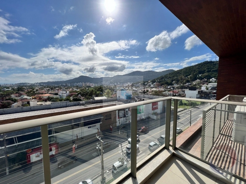 Apartamento com 2 quartos no Córrego Grande