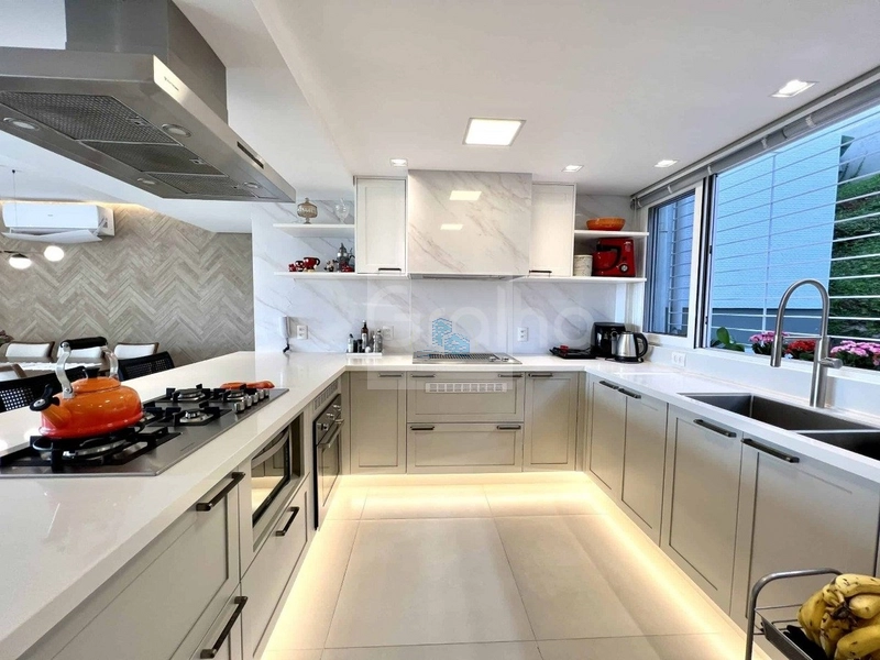 Apartamento com 2 suítes com 135m² em Jurerê.: 7ª foto da galeria de imagens do imóvel