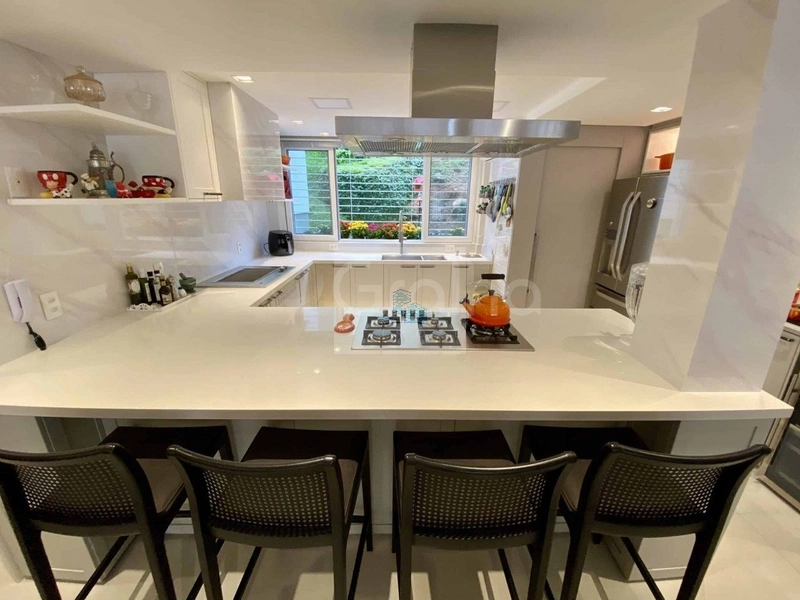 Apartamento com 2 suítes com 135m² em Jurerê.: 12ª foto da galeria de imagens do imóvel